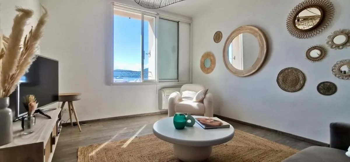 Port Saint-Tropez Apartment
