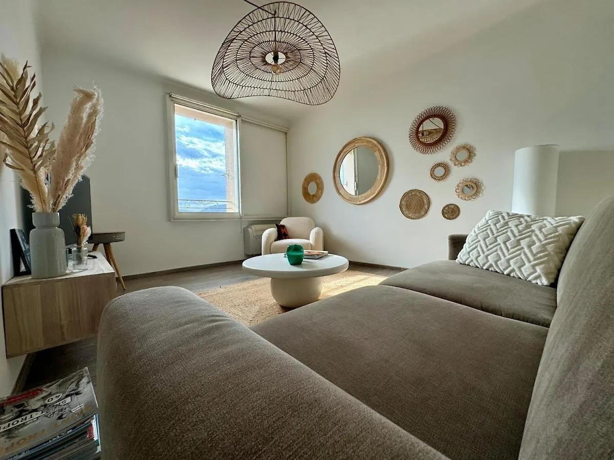 Port Saint-Tropez Apartment
